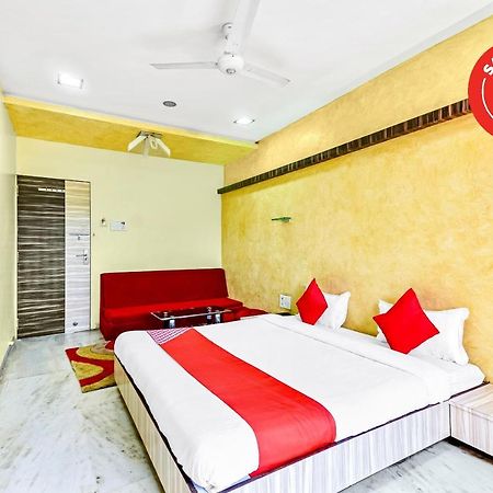 Oyo 61308 Hotel Rw International Hingoli Екстериор снимка