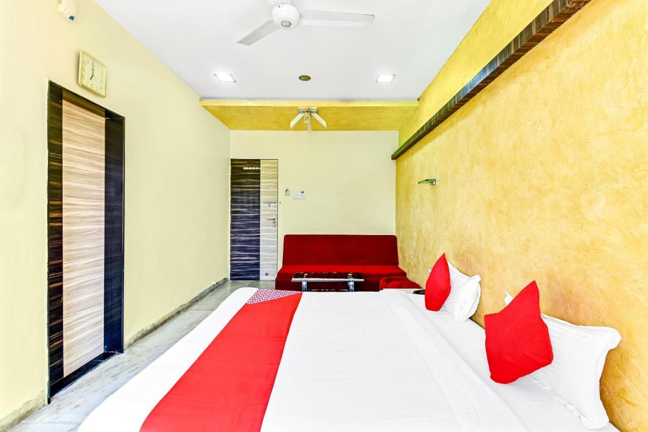 Oyo 61308 Hotel Rw International Hingoli Екстериор снимка