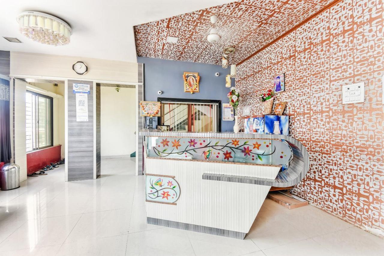 Oyo 61308 Hotel Rw International Hingoli Екстериор снимка
