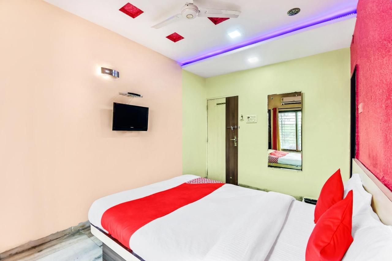 Oyo 61308 Hotel Rw International Hingoli Екстериор снимка
