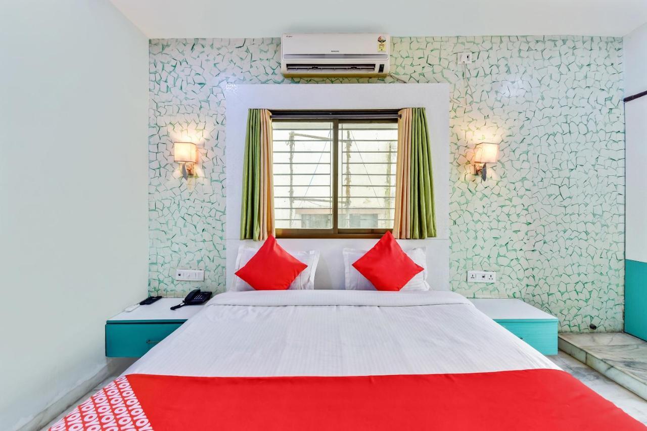 Oyo 61308 Hotel Rw International Hingoli Екстериор снимка